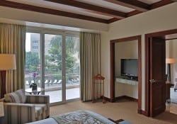 Real Intercontinental Suite
