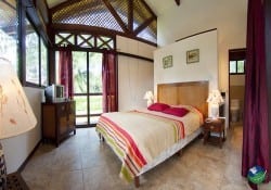 Kenaki Lodge Bedroom