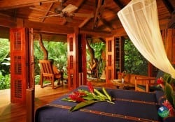 Playa Nicuesa Lodge