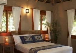 Copa de Arbol Bamboo Cabin