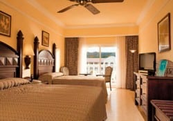 Riu Guanacaste Family Room