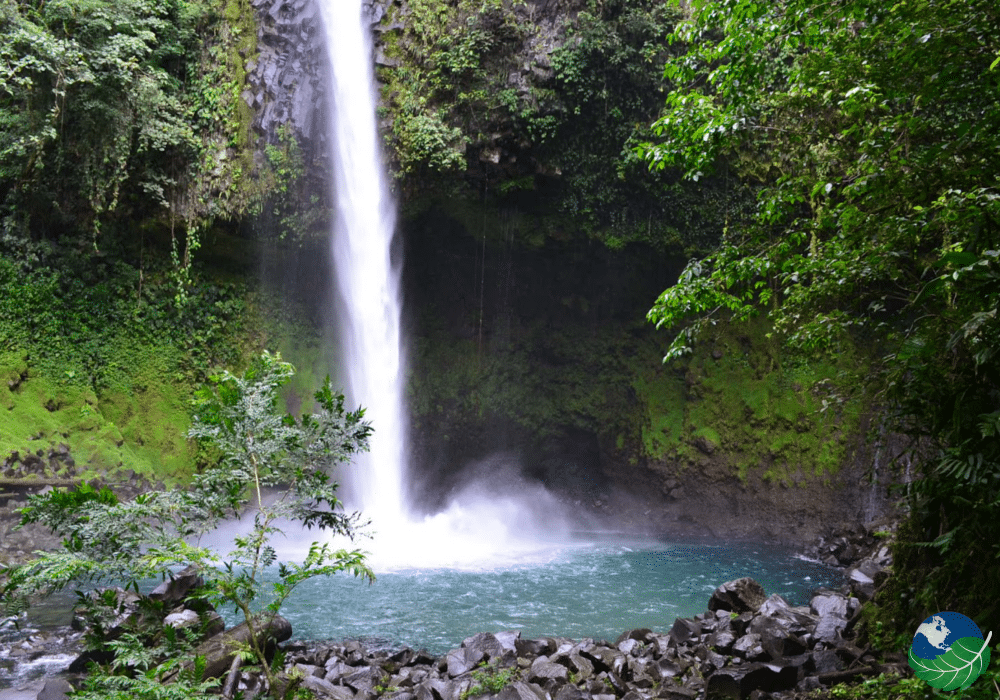 la fortuna waterfall