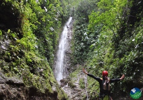 Costa Rica Adventure tours Canyoning
