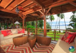 El Gazebo Sunset Bar Playa Cativo