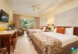 Family Poolview Rooms Tamarindo Diria