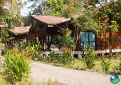 Kenaki Lodge