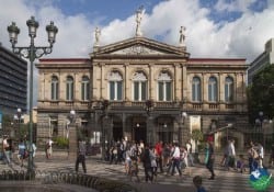 Front view of the Teatro Nacional